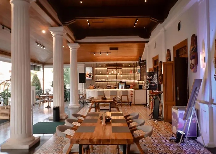 Fim By ZignaHotel di Solo