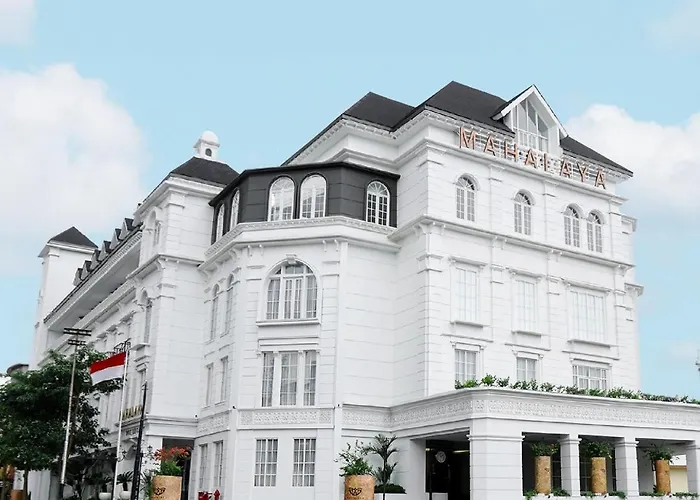 Mahalaya The LegacyHotel di Solo