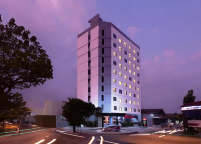 Neo Gading SoloHotel di Solo